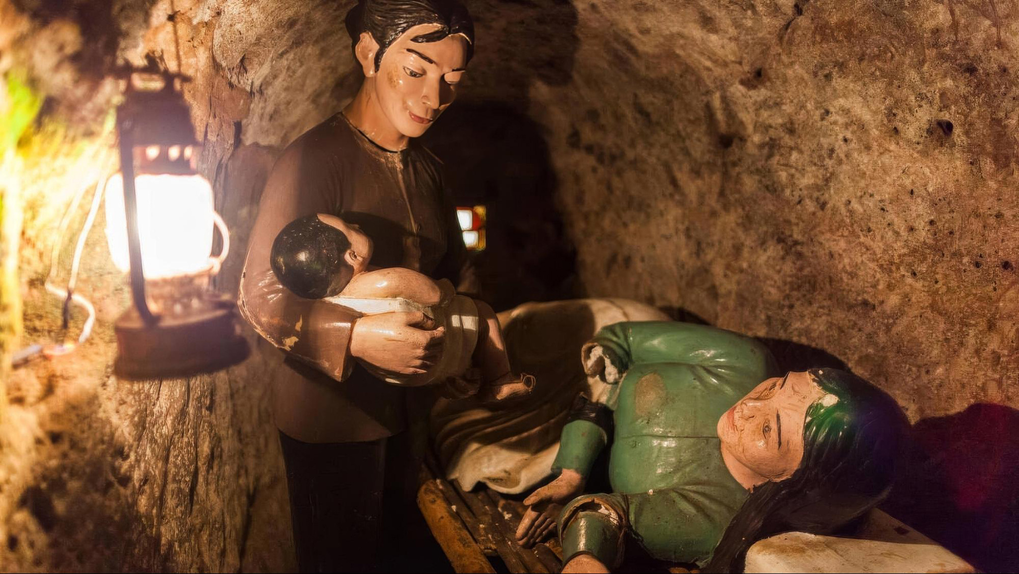 Vinh Moc Tunnels served as an underground shelter during wartime bombings