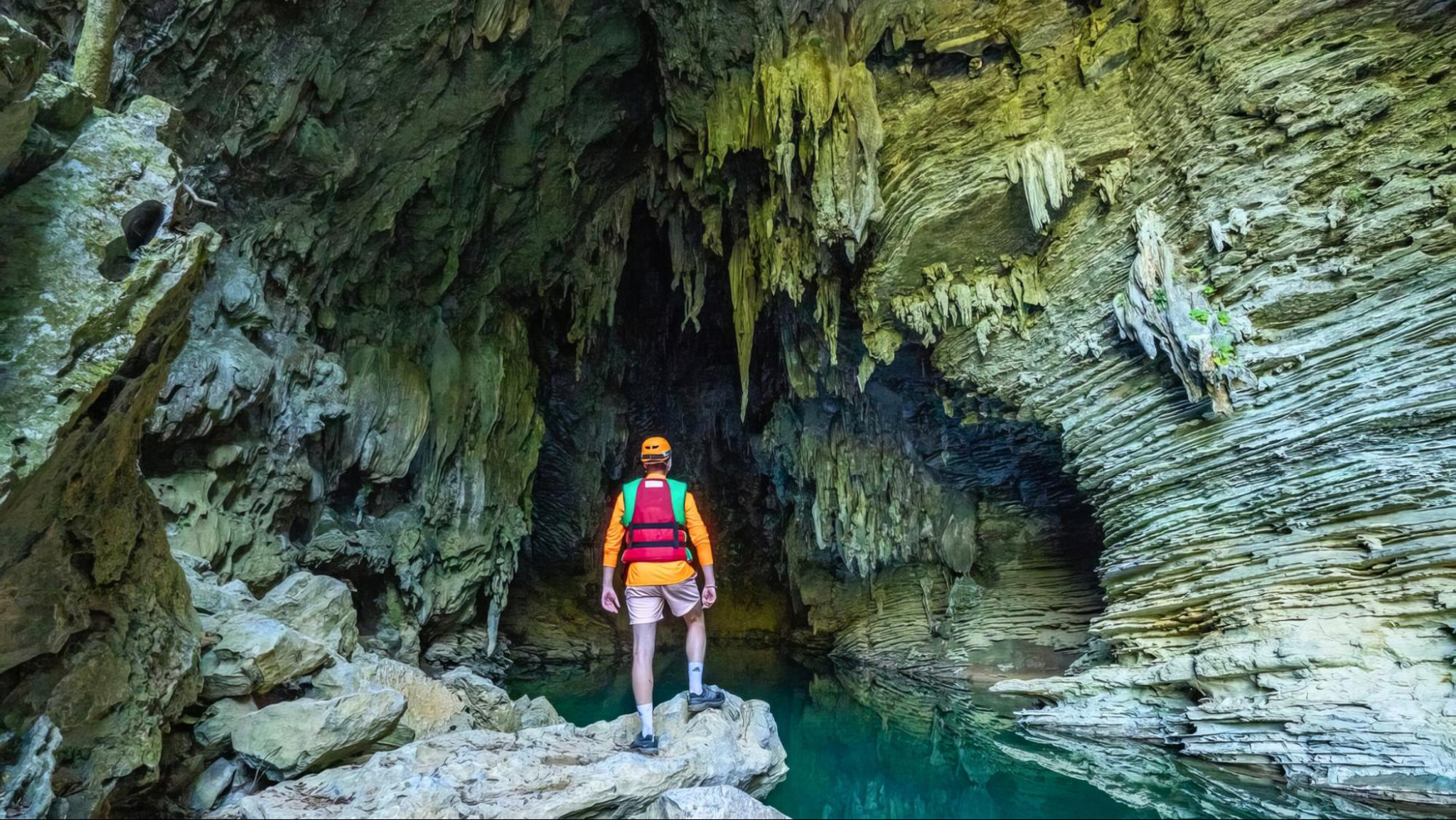 Explore the spectacular landscapes inside Tu Lan Cave