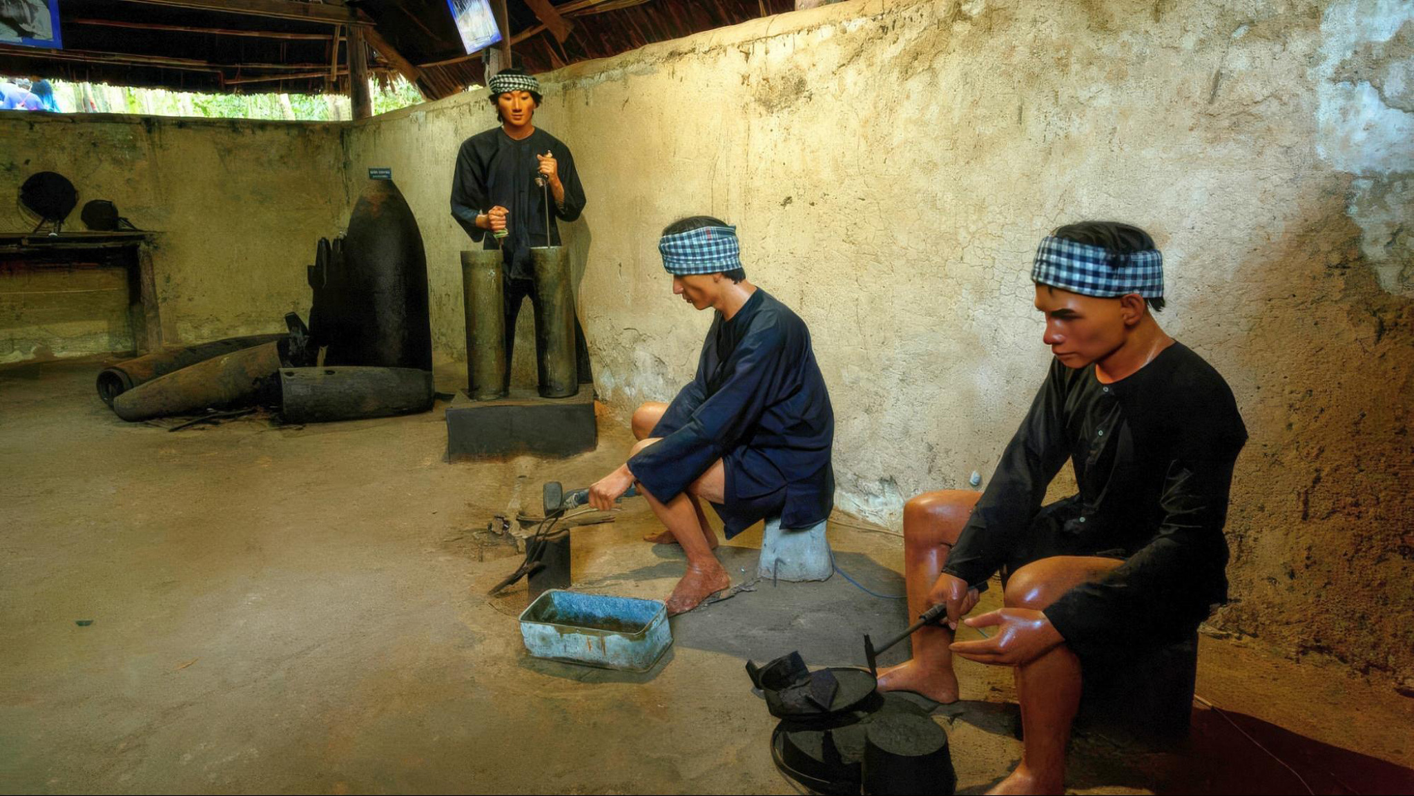 Discover Vietnamese local life during the war years at the Cu Chi Tunnels