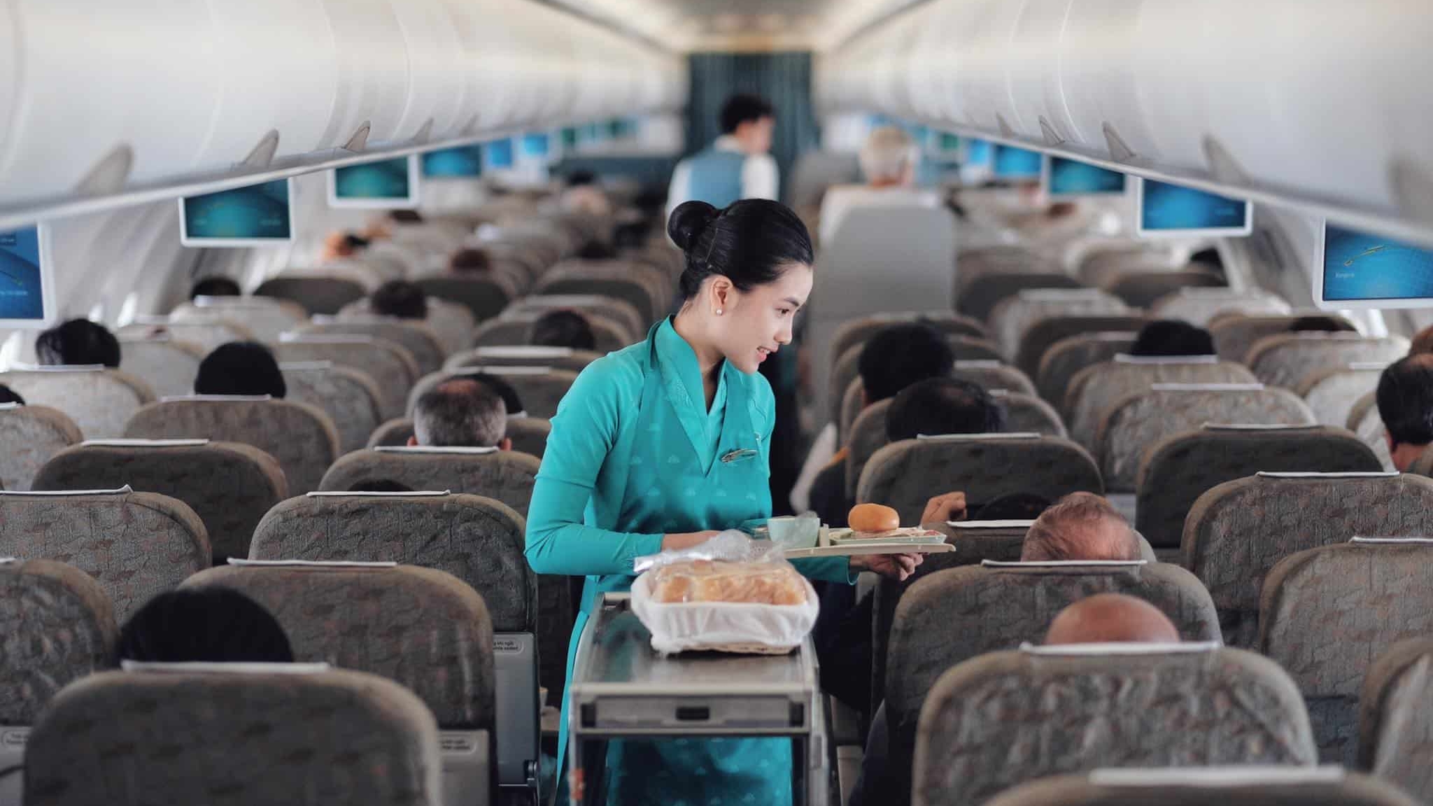 Vietnam Airlines Named in Top 20 World's Best Airlines by AirlineRatings