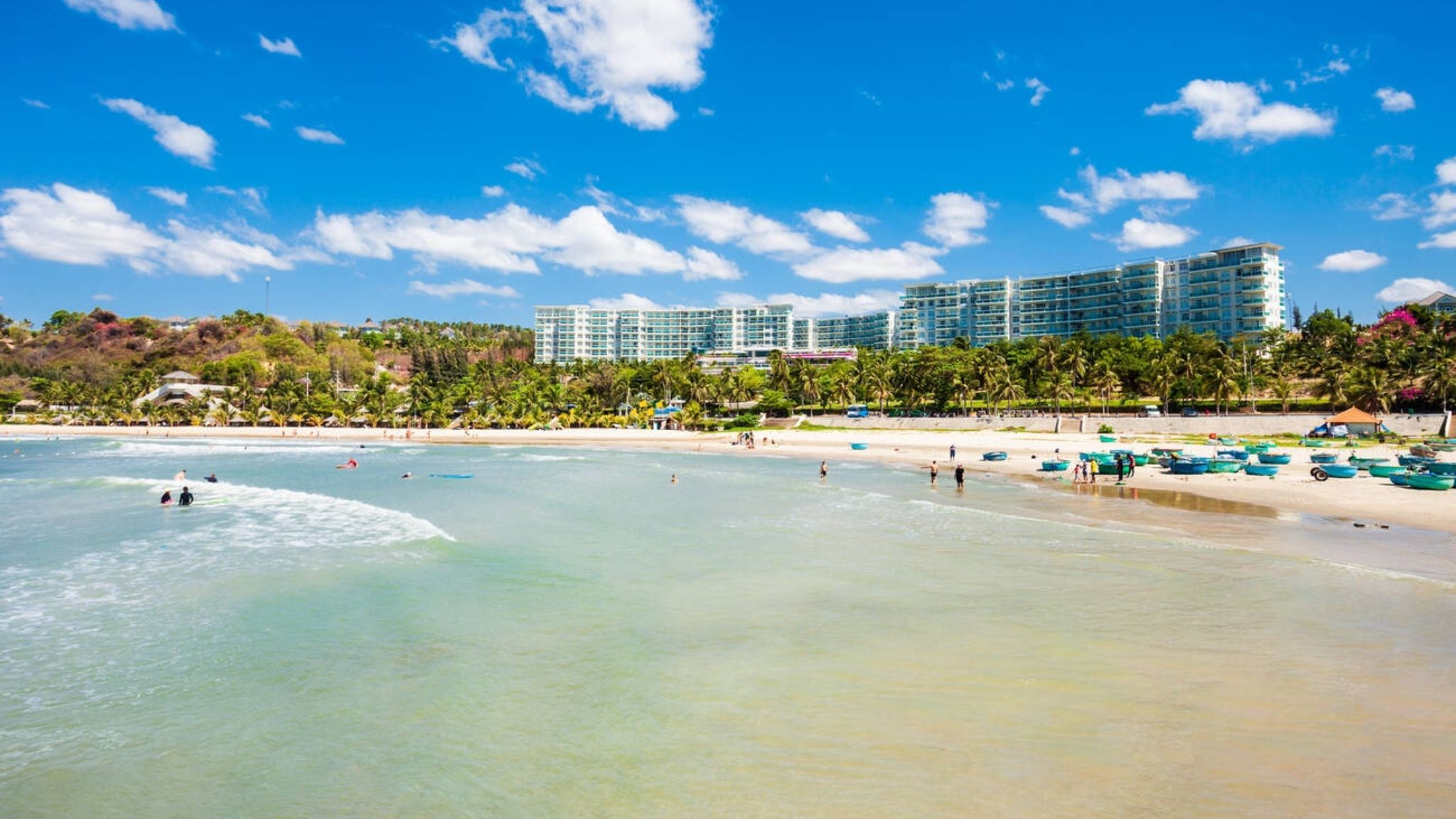 September Marks The Start Of Autumn In Mui Ne, Ideal For Swimming, Wind And Kitesurfing