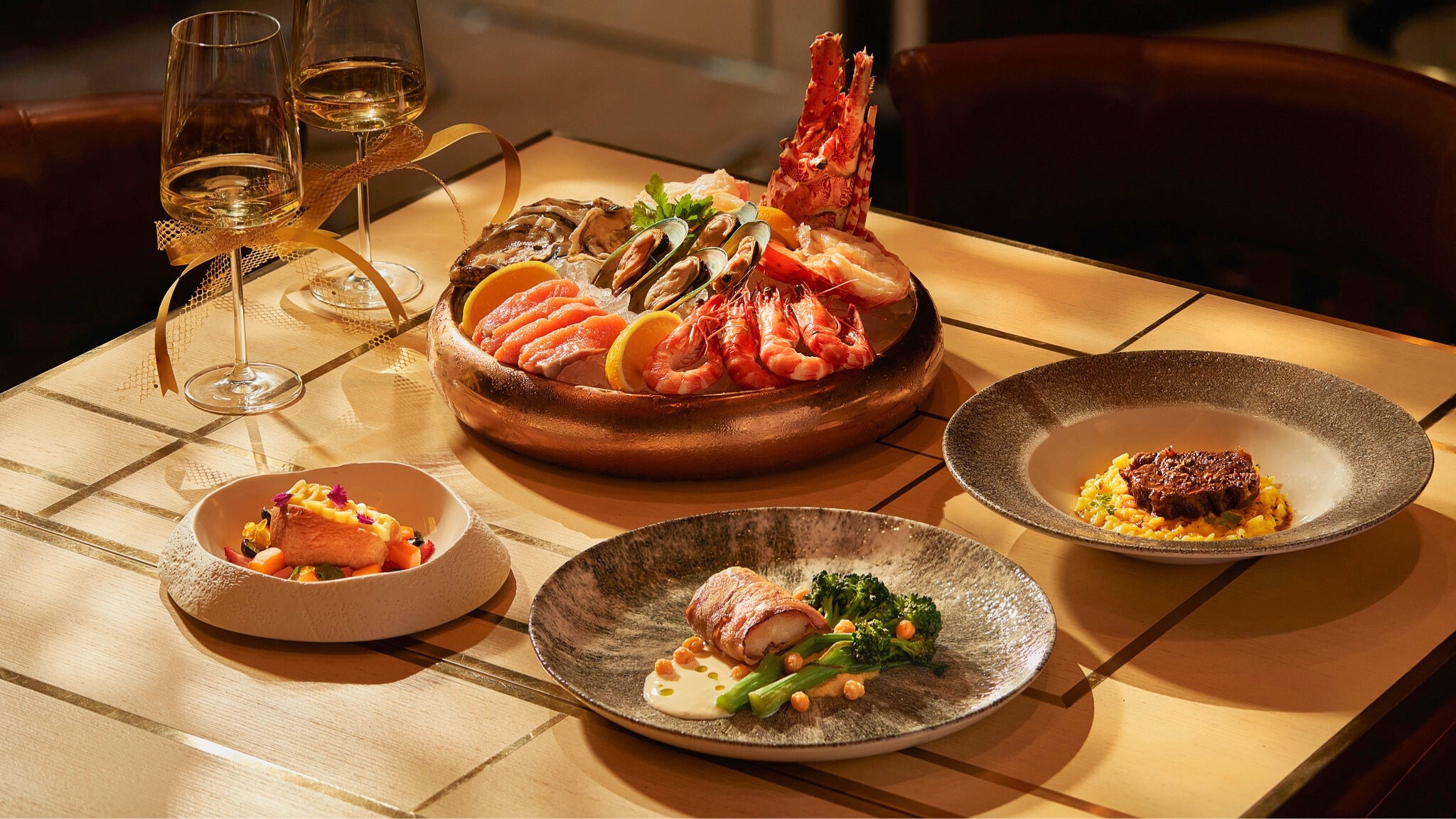 Indulge In Western And Vietnamese Dishes At Diva’s Lounge Capella’s Elegant Space