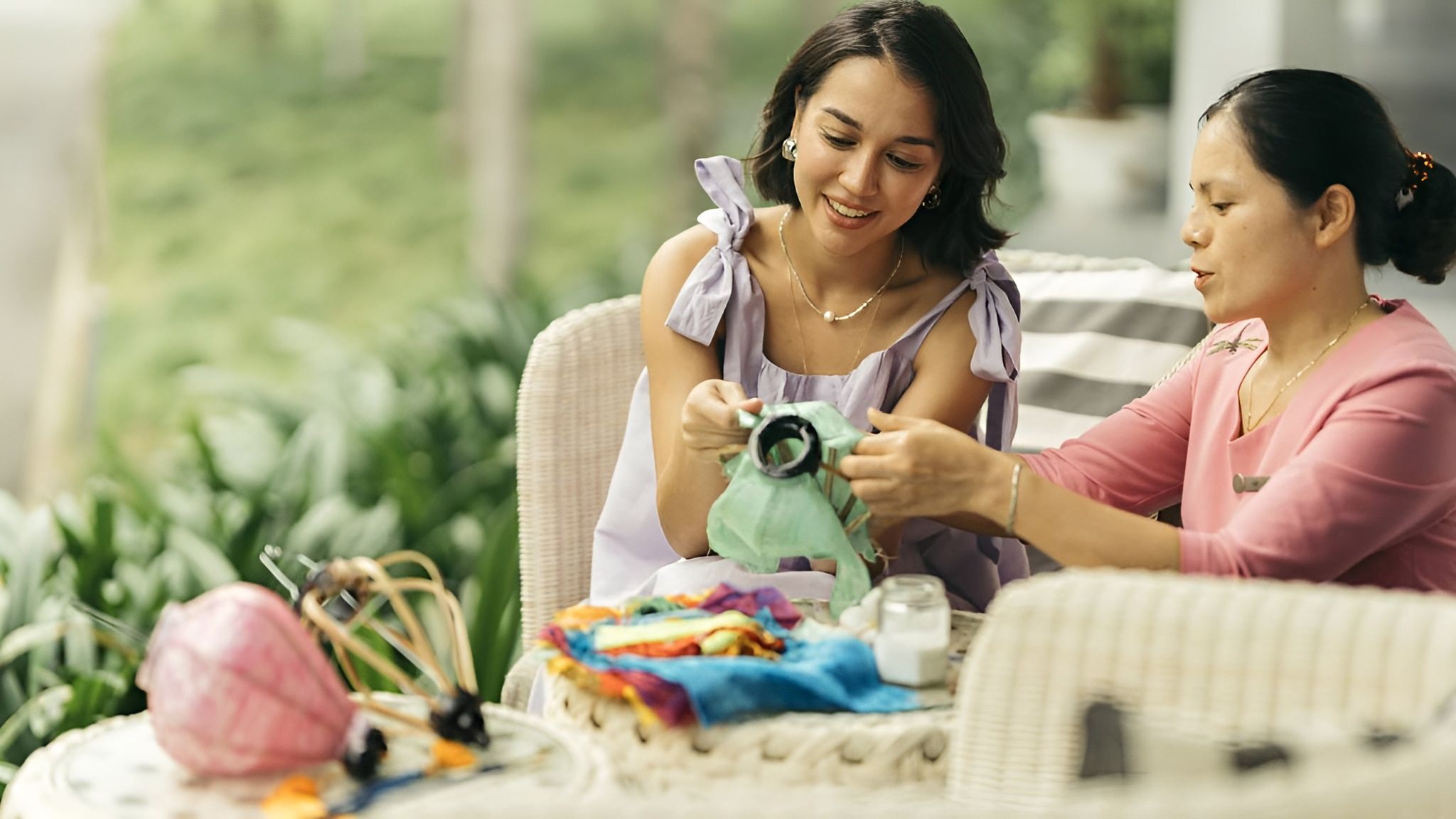 Join A Lantern Making Workshop To Learn From Local Artisans And Craft Your Own Colorful Lantern