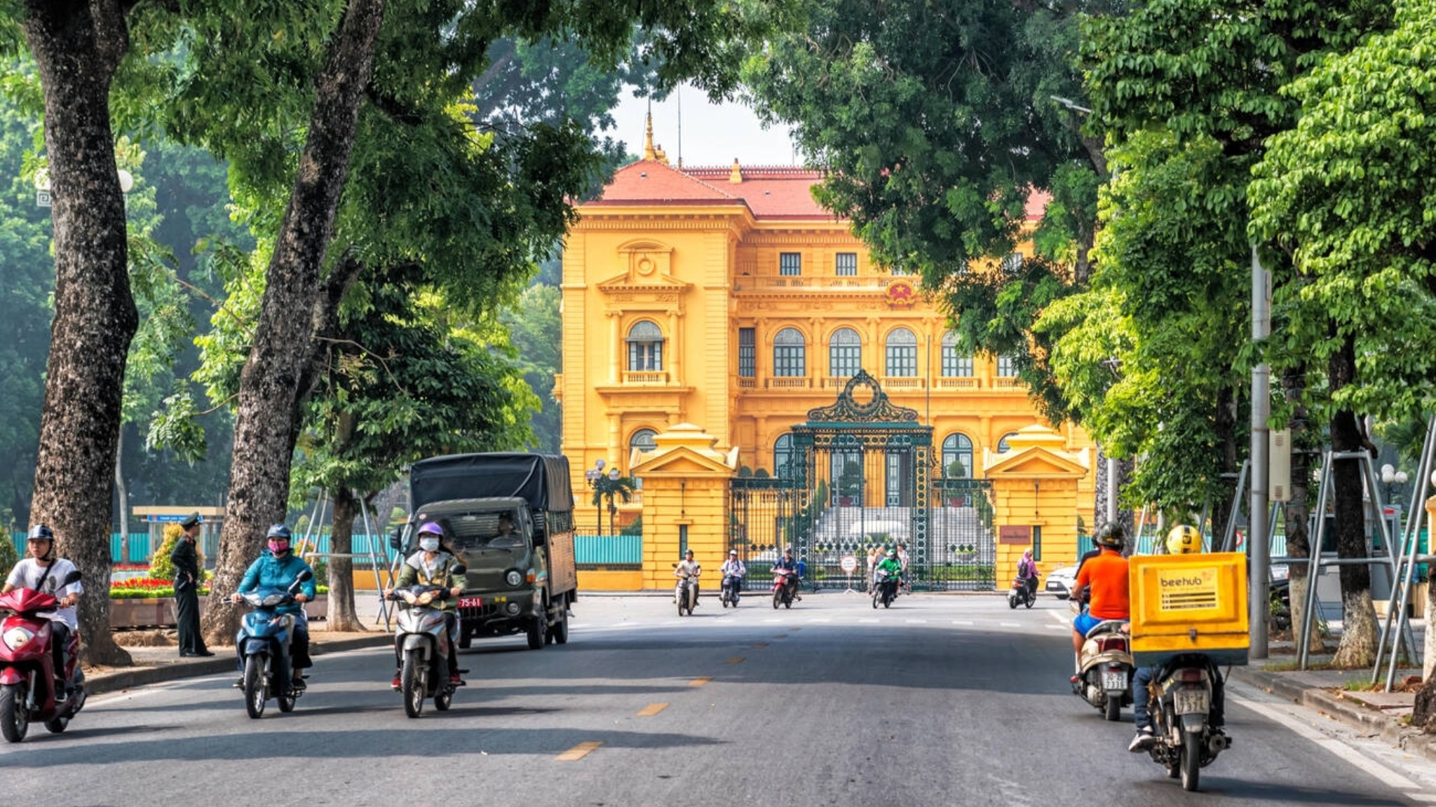 Hanoi weather in October offers comfortable, ideal for sightseeing and outdoor adventures