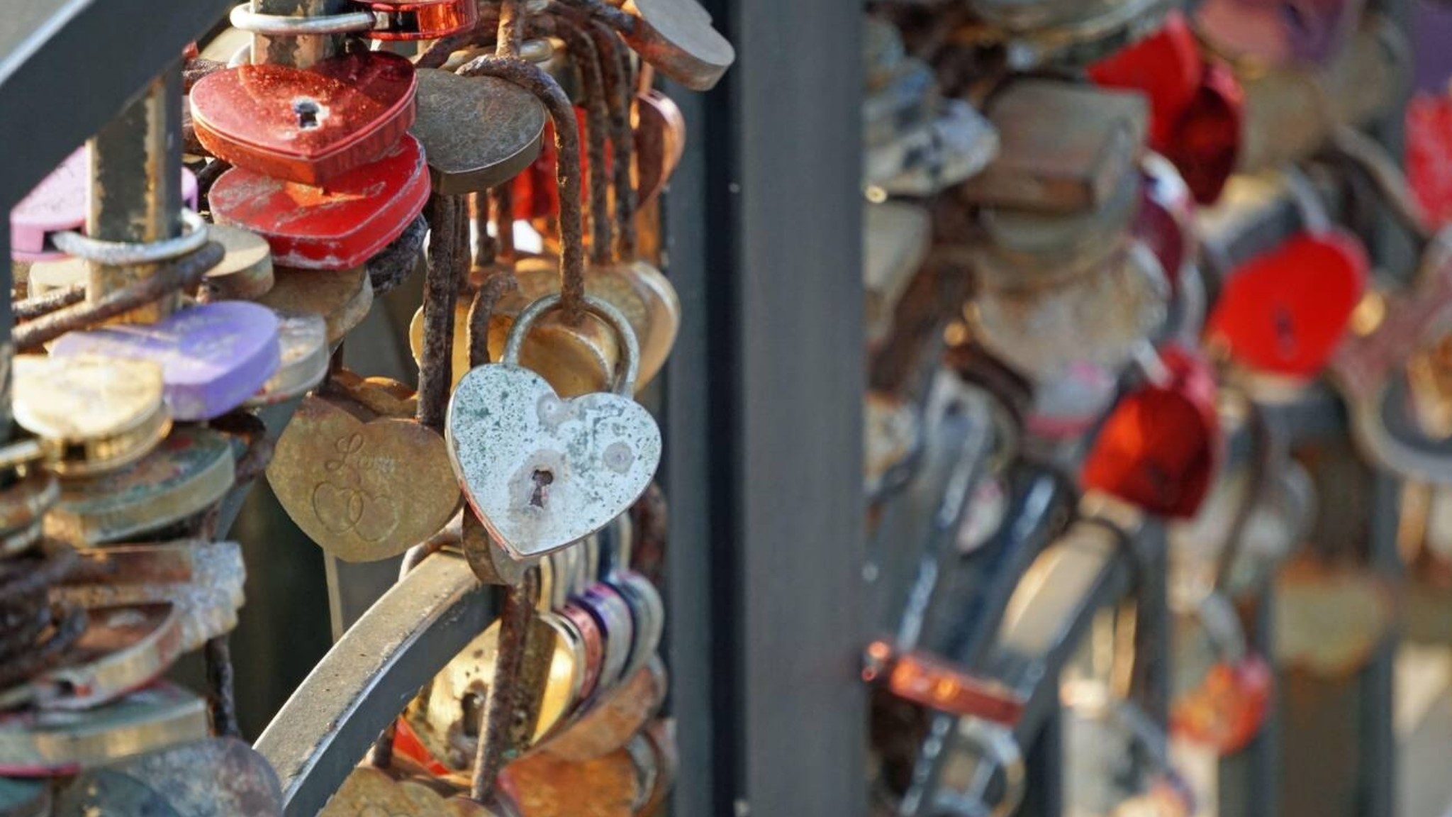 Da Nang&rsquo;s Love Lock Bridge Is A Heartfelt Spot Where Couples Seal Their Love With A Lock And A Promise