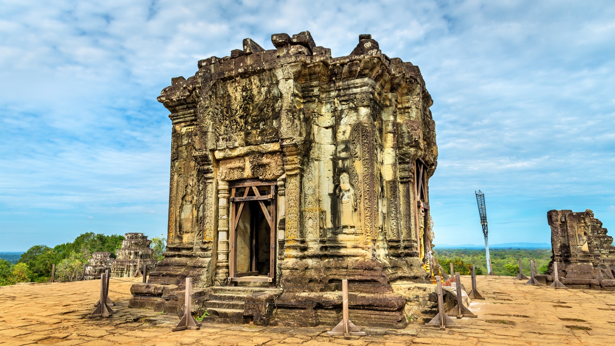 Phnom Bakheng Temple Ancient Hilltop Shrine With Sweeping Views Of Angkor