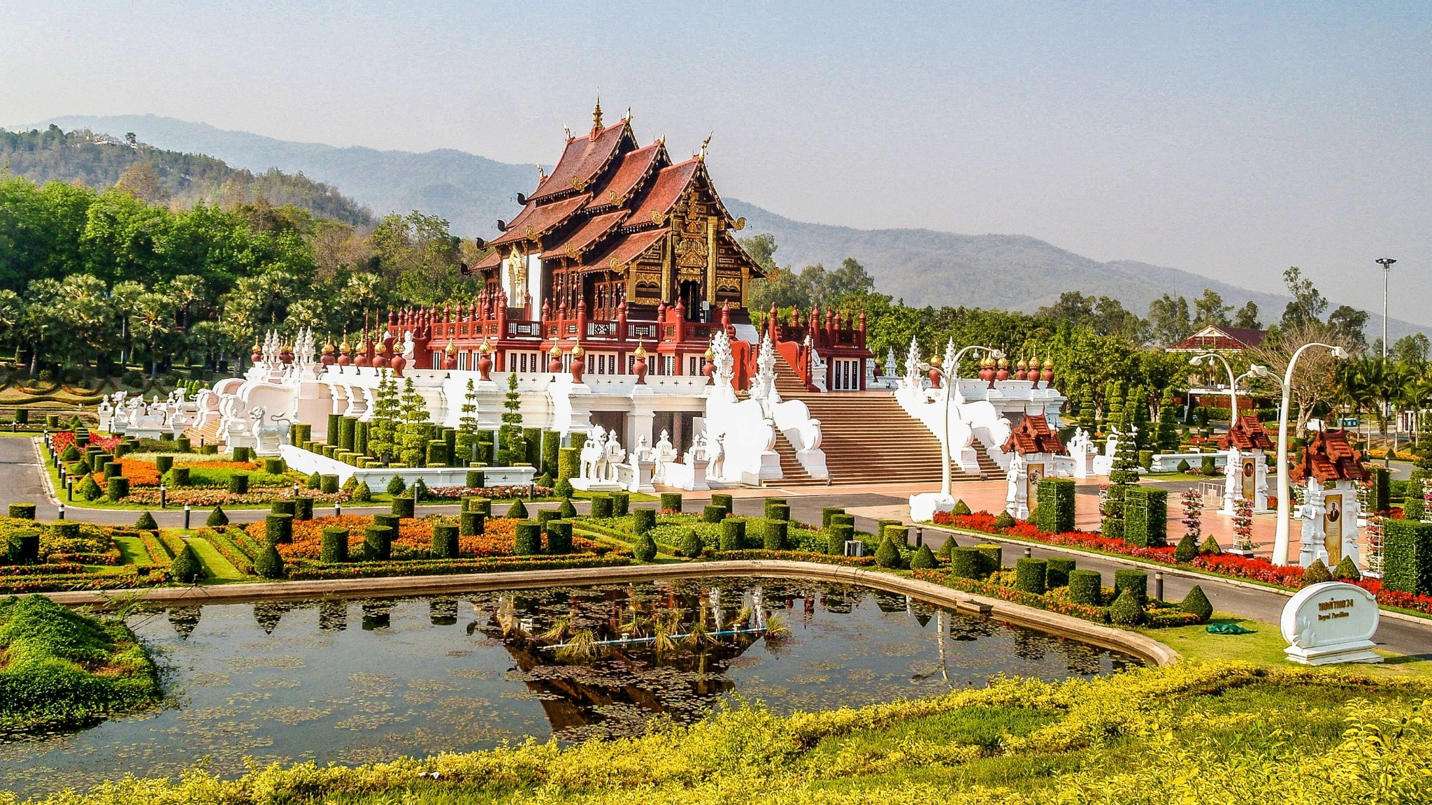 Tranquil Temple Scene In Chiang Mai