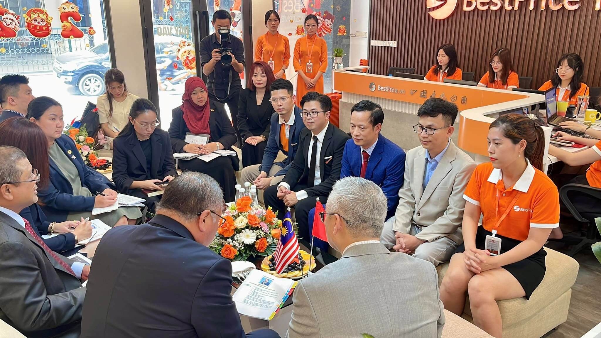 The Malaysian Minister Discusses A Cooperation Program With BestPrice Travel