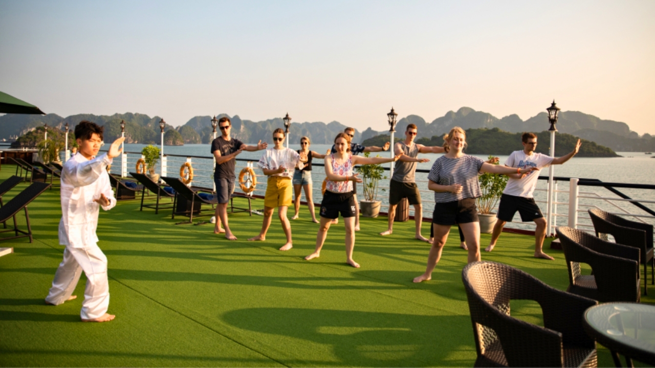 5 Day Halong Bay Cruise