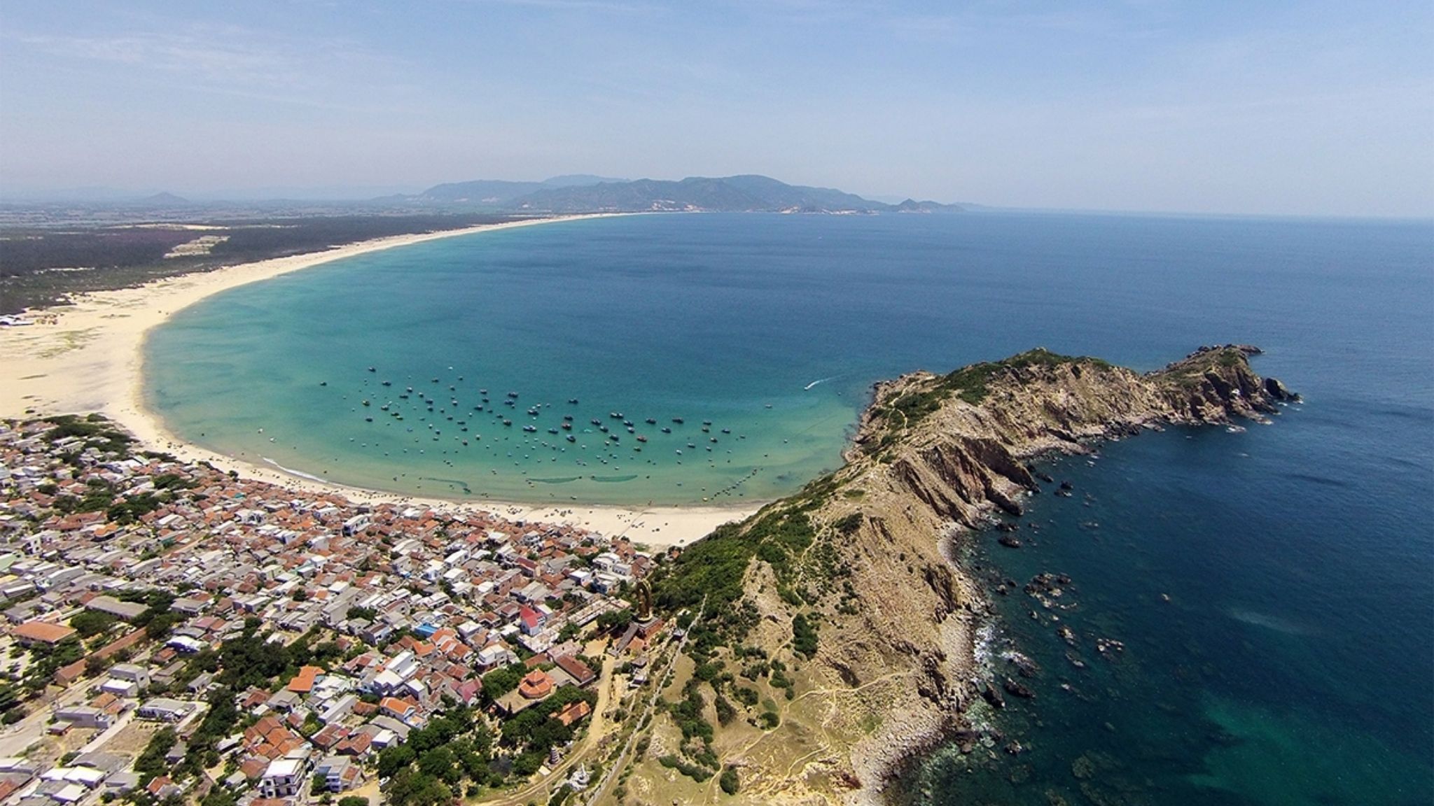 Discover the Beauty of Quan Lan Island