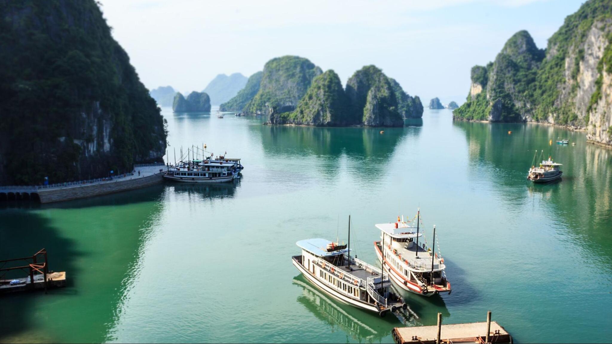 Bo Hon Island has a magnificent cave system