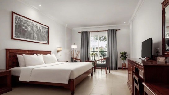 Angkor Holiday Hotel