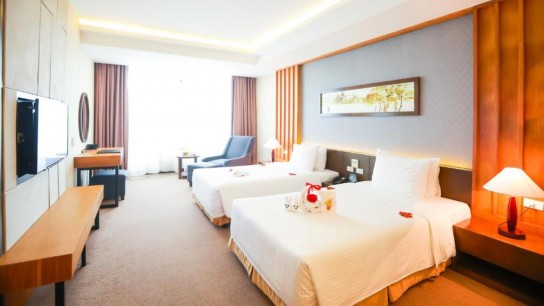 Muong Thanh Luxury Nhat Le 
