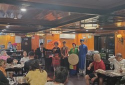 Show on board