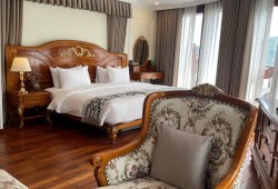 Large Room