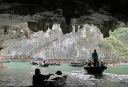 Dark & Bright Cave