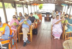 Z7689751826987 2b6c8add9bff4c91a6da793feac56425