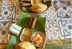 banh mi in hoi an