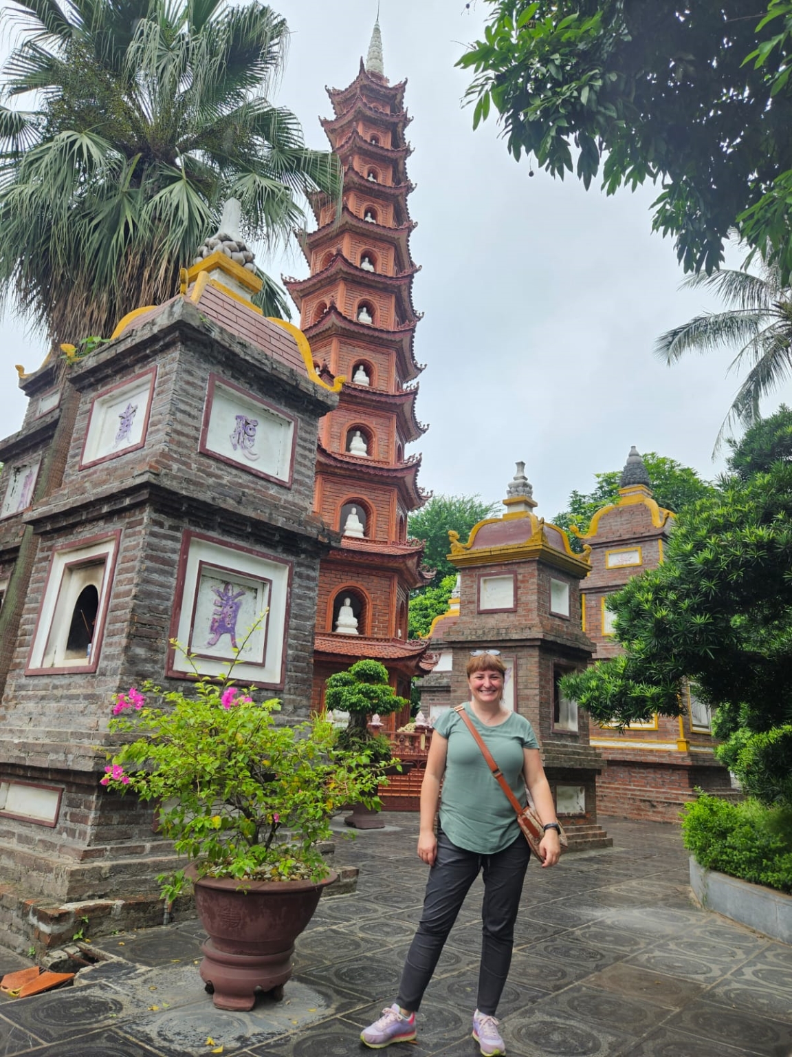 tran quoc pagoda 