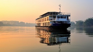Pandaw Cruise Mandalay - Pagan Packet 8 days