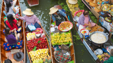 Damnoen Saduak Floating Market Half day