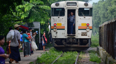 Yangon Highlight with Circular Train Full day
