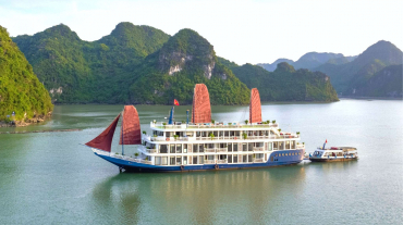 Verdure Lotus Classic Cruise 2 Days 1 Night
