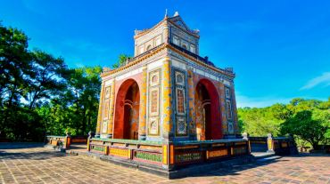 Glimpse of Hue Half Day - Small Group