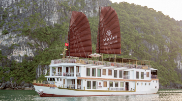 Heritage Line Violet Cruise 2 Days 1 Night