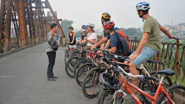 Hanoi Half-Day City Tour on Bike