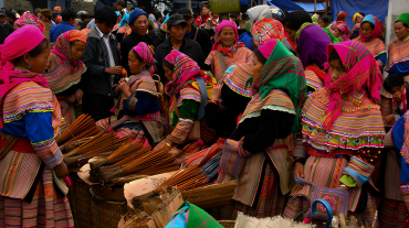 Sapa with Bac Ha Market 2 days