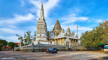 Phnom Penh - Kampong Cham Full Day