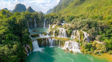 Private Gateways to North Vietnam 2 Weeks