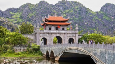 Vietnam’s Historic Treasures - Private Experience 10 days