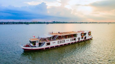 Mekong Eyes Explorer Upstream 4 days: Saigon - Phnom Penh