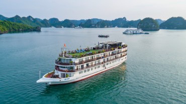 Amanda Cruise 3 Days 2 Nights