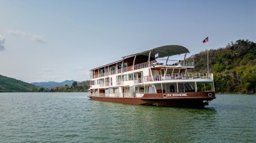 Boheme Cruise Downstream 6 days: Luang Prabang - Vientiane