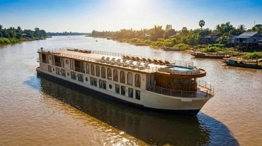 Mekong Saga Cruise 2 Days: Can Tho - Cai Be