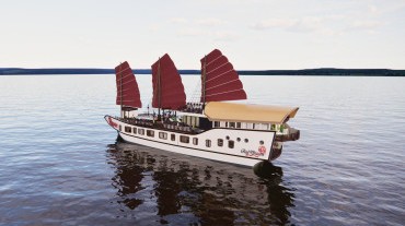 Red Dragon Junk 2 Days 1 Night