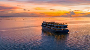RV Indochine II Cruise Downstream 9 days: Siem Reap - Ho Chi Minh City