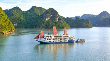 Verdure Lotus Classic Cruise 2 Days 1 Night