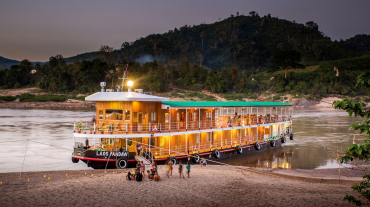 RV Pandaw Laos Cruise Downstream 11 days: Chiang Khong - Vientiane