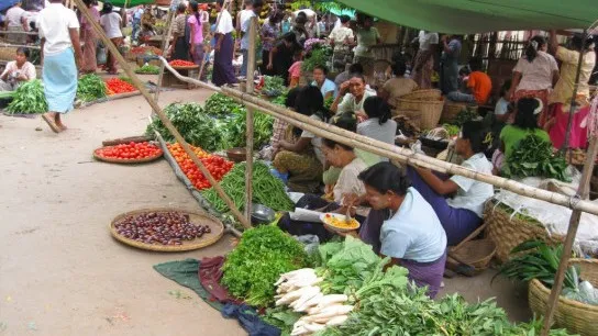 NyaungOo Market