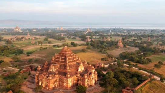 Dhammayangyi Temple