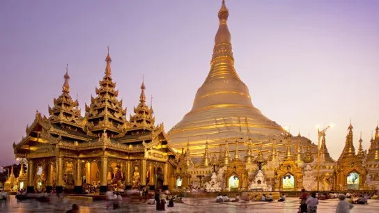 Shwedagon Pagoda 001