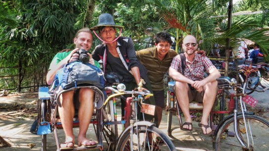 Yangon Heritage Walk & Dala Trishaw Ride half day