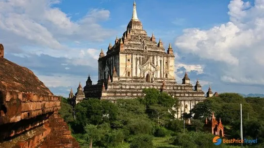 Thatbyinnyu Temple