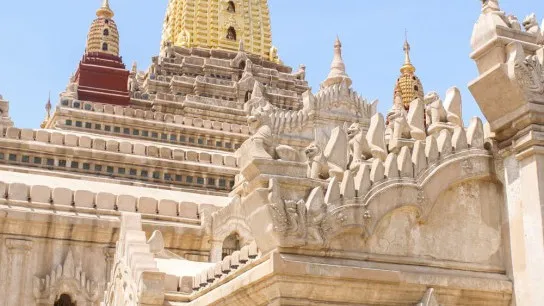 Ananda Temple2