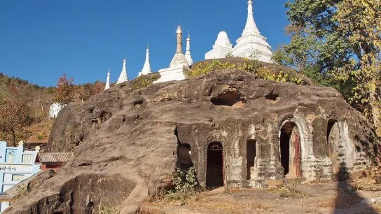 Phowintaung Cave