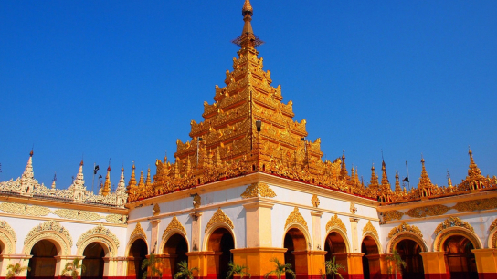 Private Mandalay City Tour with Lunch